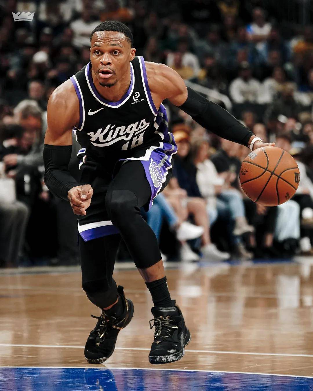 媒体人谈邵佳一：当年克林斯曼带德国前的履历更是一张白纸（媒体人谈邵佳一：克林斯曼执教德国队前履历几近空白）