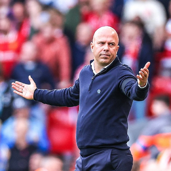 罗马诺：由于铃木彩艳受伤，帕尔马将评估自由市场上的门将（罗马诺：铃木彩艳受伤后，帕尔马将考察自由门将人选）