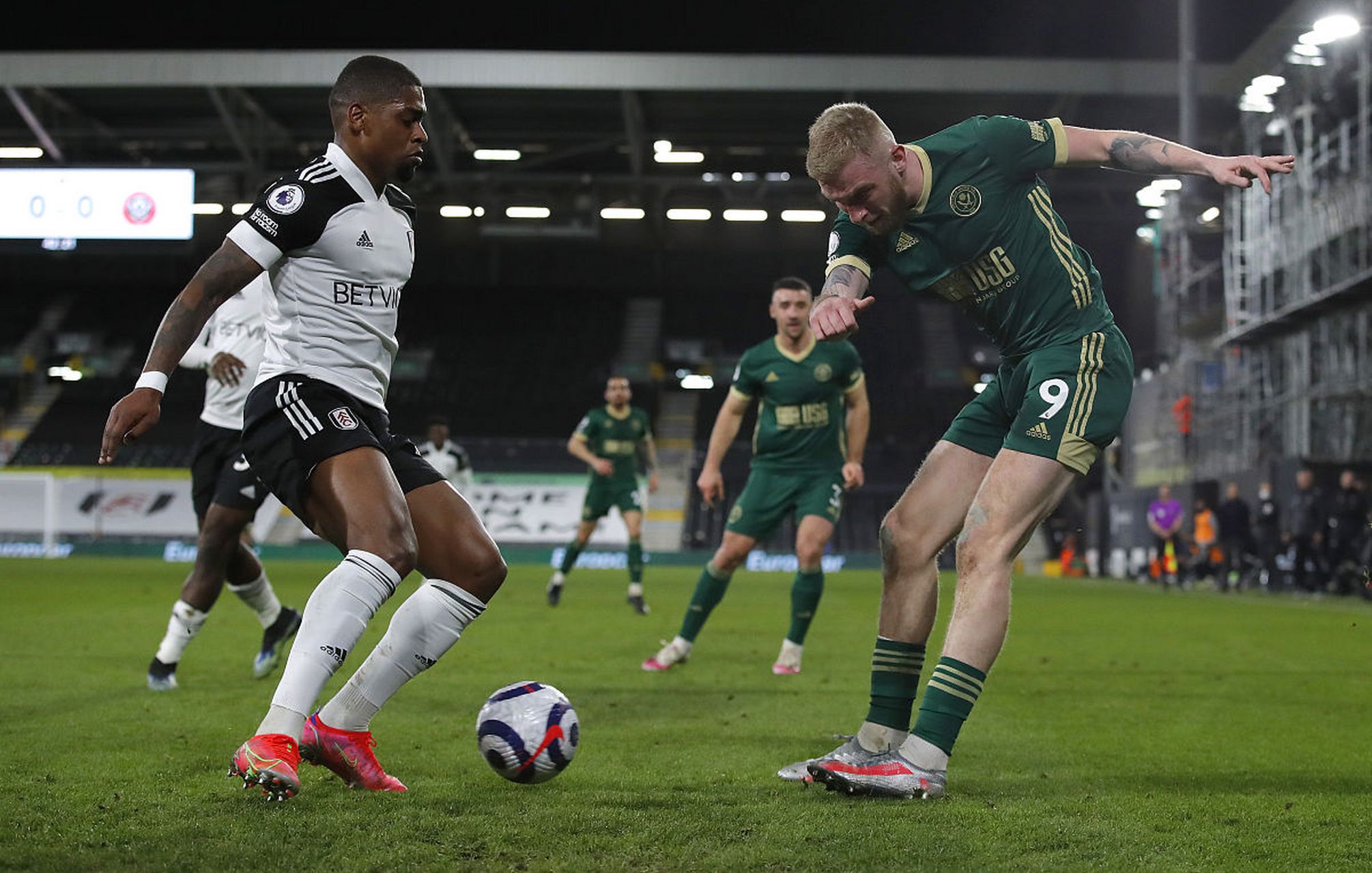 再战发展联盟！赛前杨瀚森与队友一同观看录像（备战发展联盟！杨瀚森赛前与队友一起研究录像）