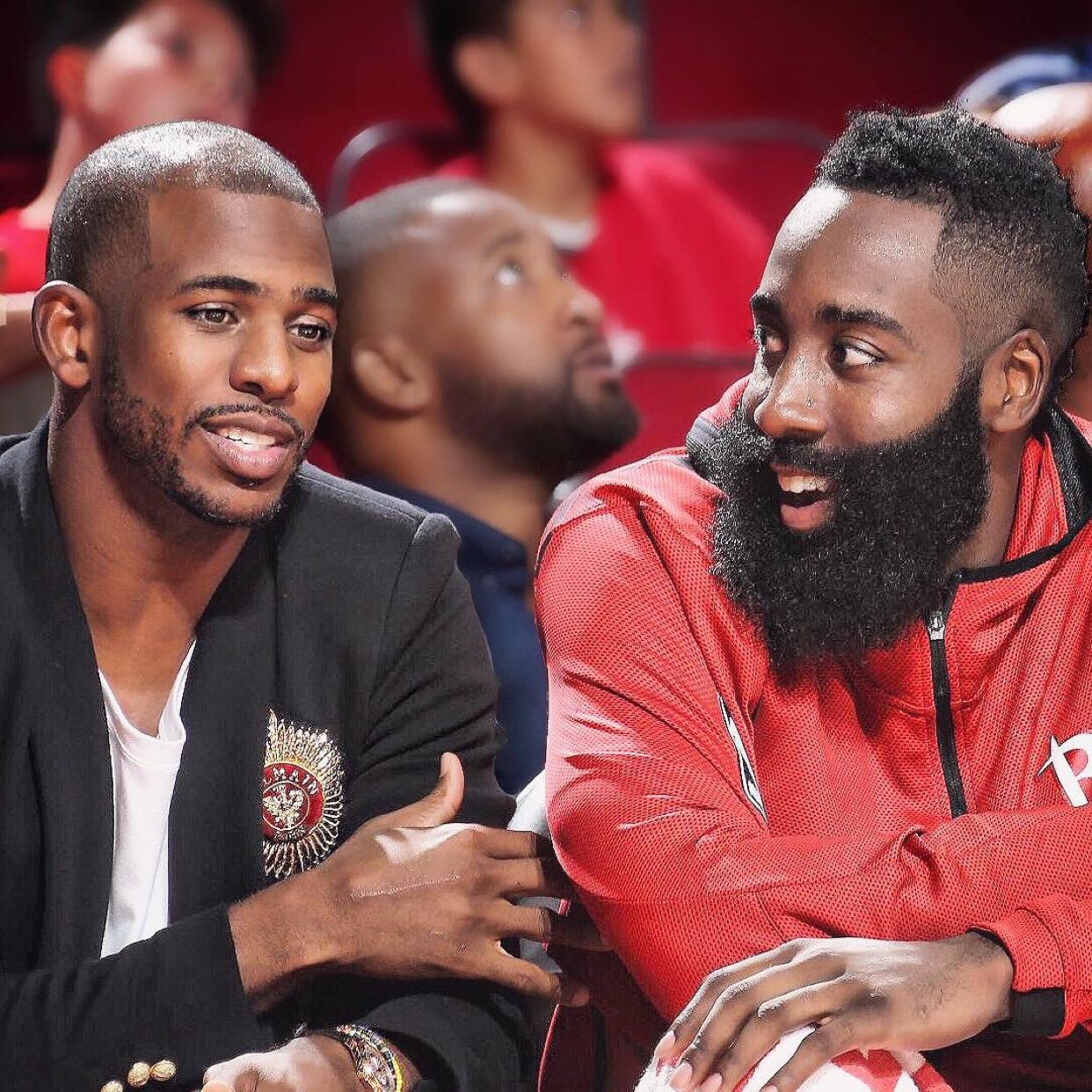 苏超南京主帅：业余球员比赛有6万多人观战，在西班牙见不到（曾执教苏超的南京主帅：业余比赛涌入6万+观众，西班牙难见）