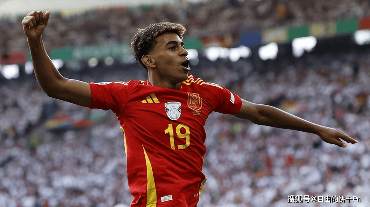 韩媒爆料：将在明年LCK杯中试点“教练语音”（韩媒称明年LCK杯将试点教练语音功能）